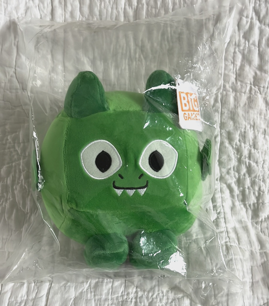 Roblox Pet Simulator Dragon Plush SEALED with Tag Code NWT