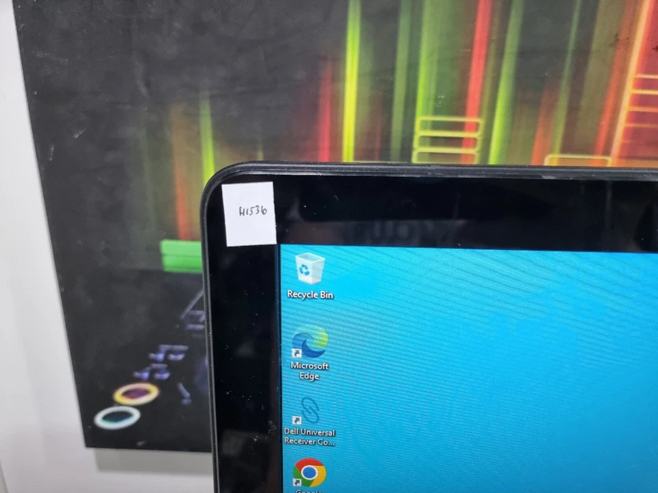 J880 Dell Inspiron 22 3263 Series AIO Core i3 6th Gen 4GB Ram 1tb Hdd WIN 10 - Image 4 of 4