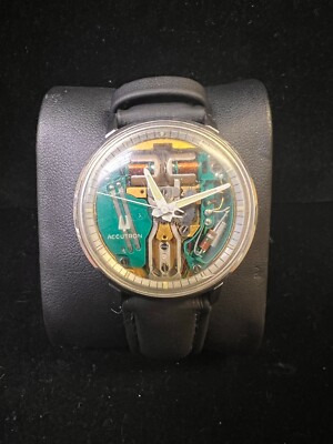 Vintage Bulova Accutron Spaceview Tuning Fork Watch ⌚ | Iconic