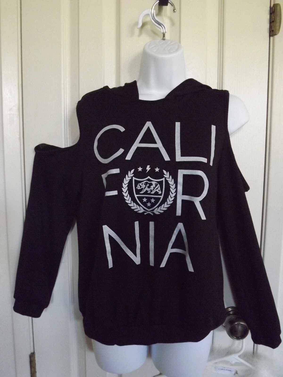 VETEMENTS Felpa California Fashion Magazine nera spalle fredde taglia M cappuccio camicia top