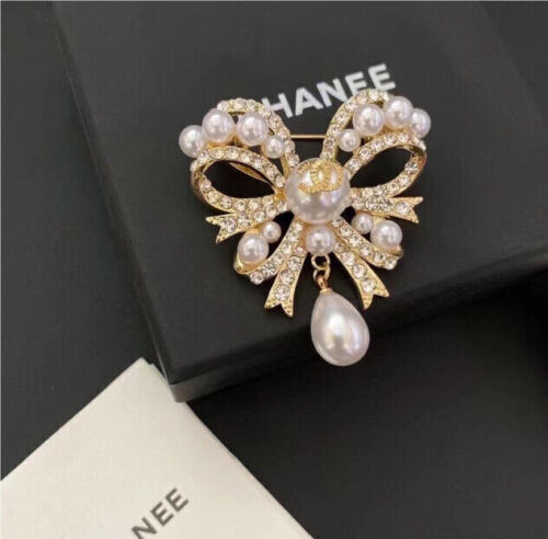 Flower Lady Enamel Charm Jewellery Crystal Brooch Pin Rhinestone Pearls Corsage - Picture 7 of 100