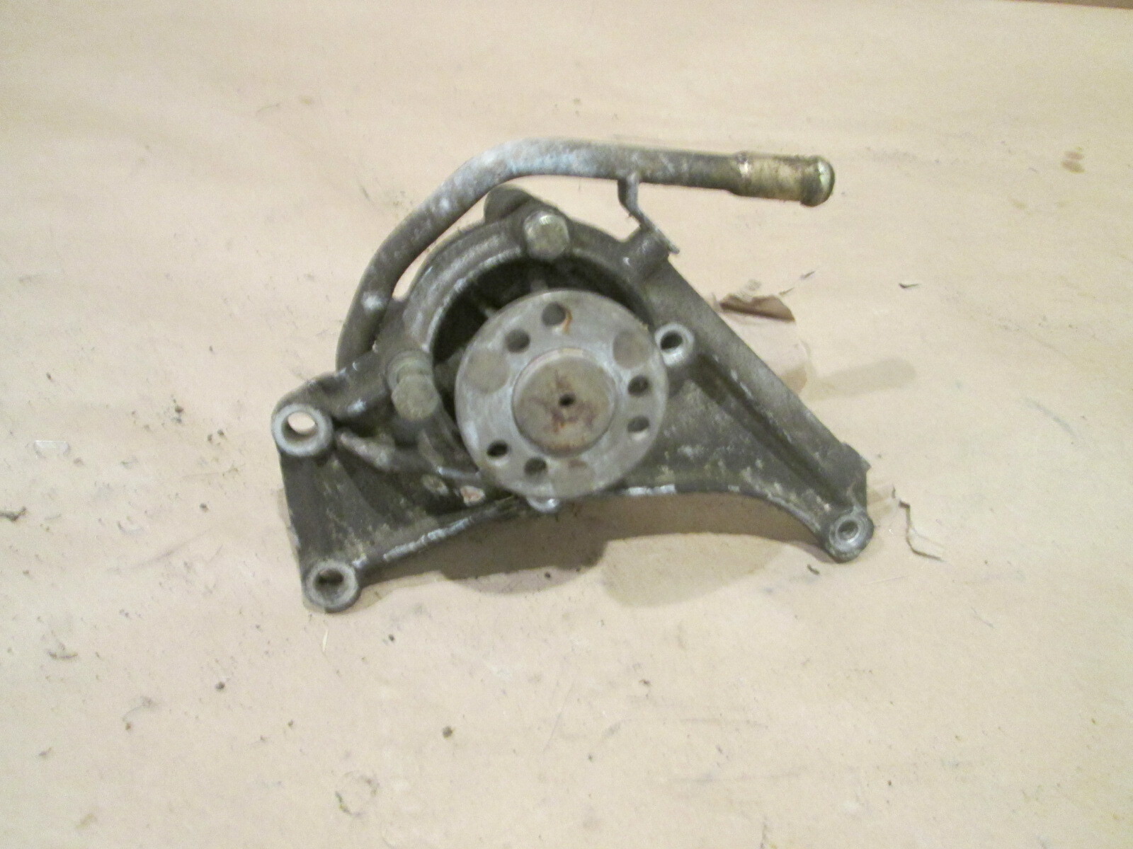 Ferrari Mondial T Power Steering Pump & Bracket P/N 139511