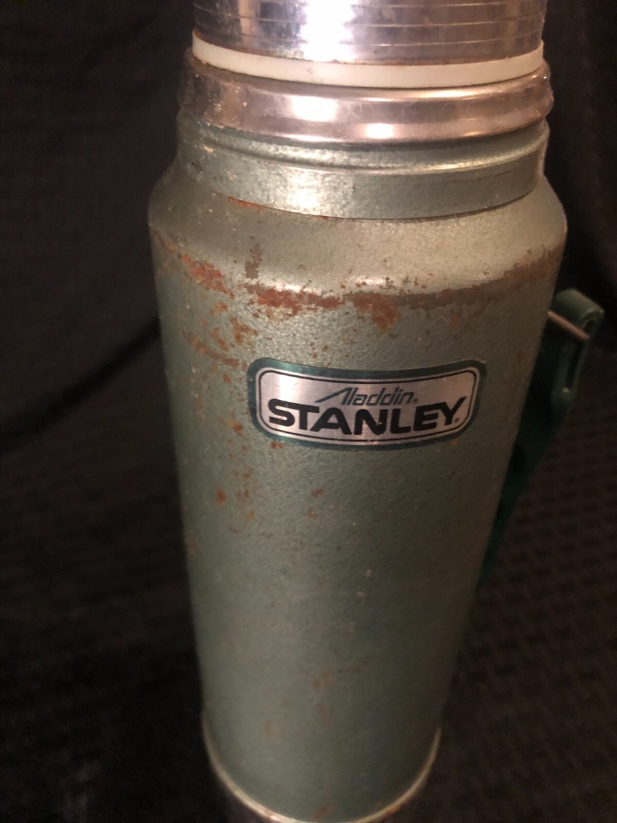 Vintage Stanley Aladdin Green Vacuum Bottle Thermos A-944DH Quart