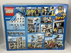 LEGO CITY: Police Station Playset 60047 New 854 Pcs Factory Sealed Ages 6-12