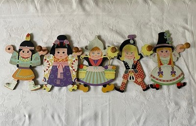 Vtg Dolly Toy Tidee-Ups Friendly Pals Peg Clothes Rack Dutch Girl Boy Indian