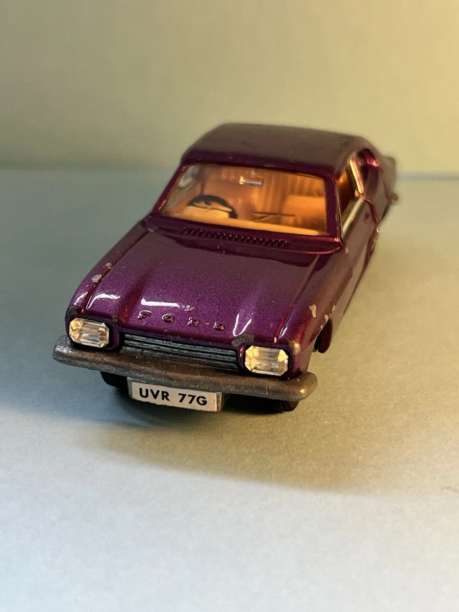 DINKY TOYS 165 FORD CAPRI MED 'SPEEDWHEELS', METALLISK LILA KAROSS OCH ORANGE INTERIÖR, BOXED. Leksaker - Leksaker