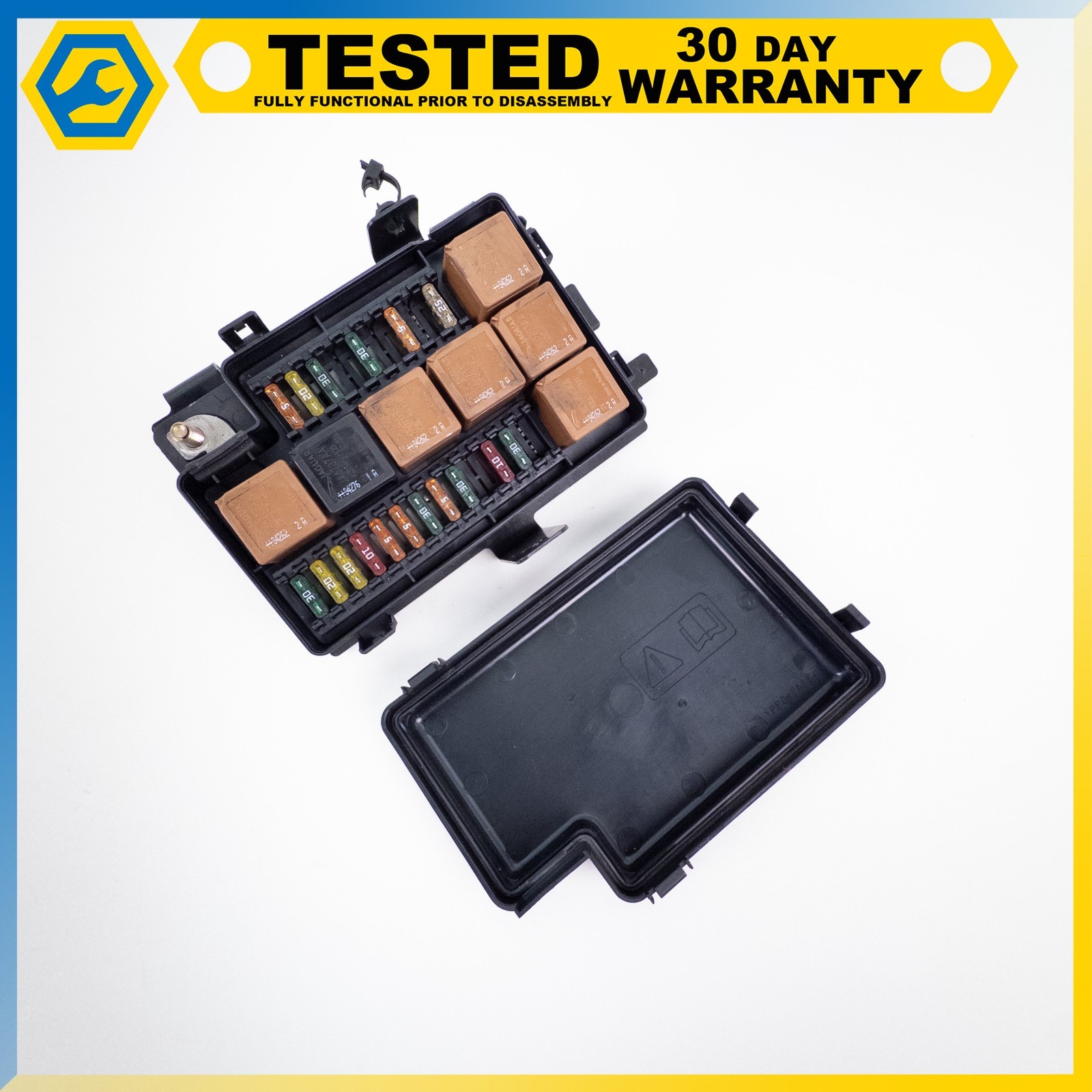 Aston Martin DB9 2005-2006 Rear Relay box