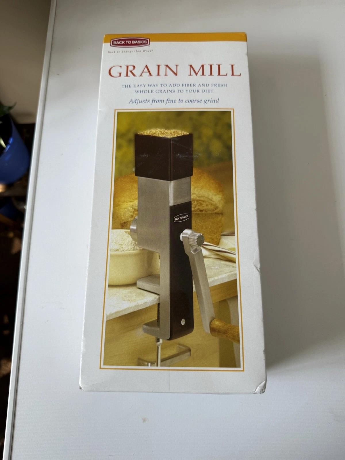 Back to Basics Model 555 Hand Grain Mill Flour Grind Grinder Herbs Coffee Spice