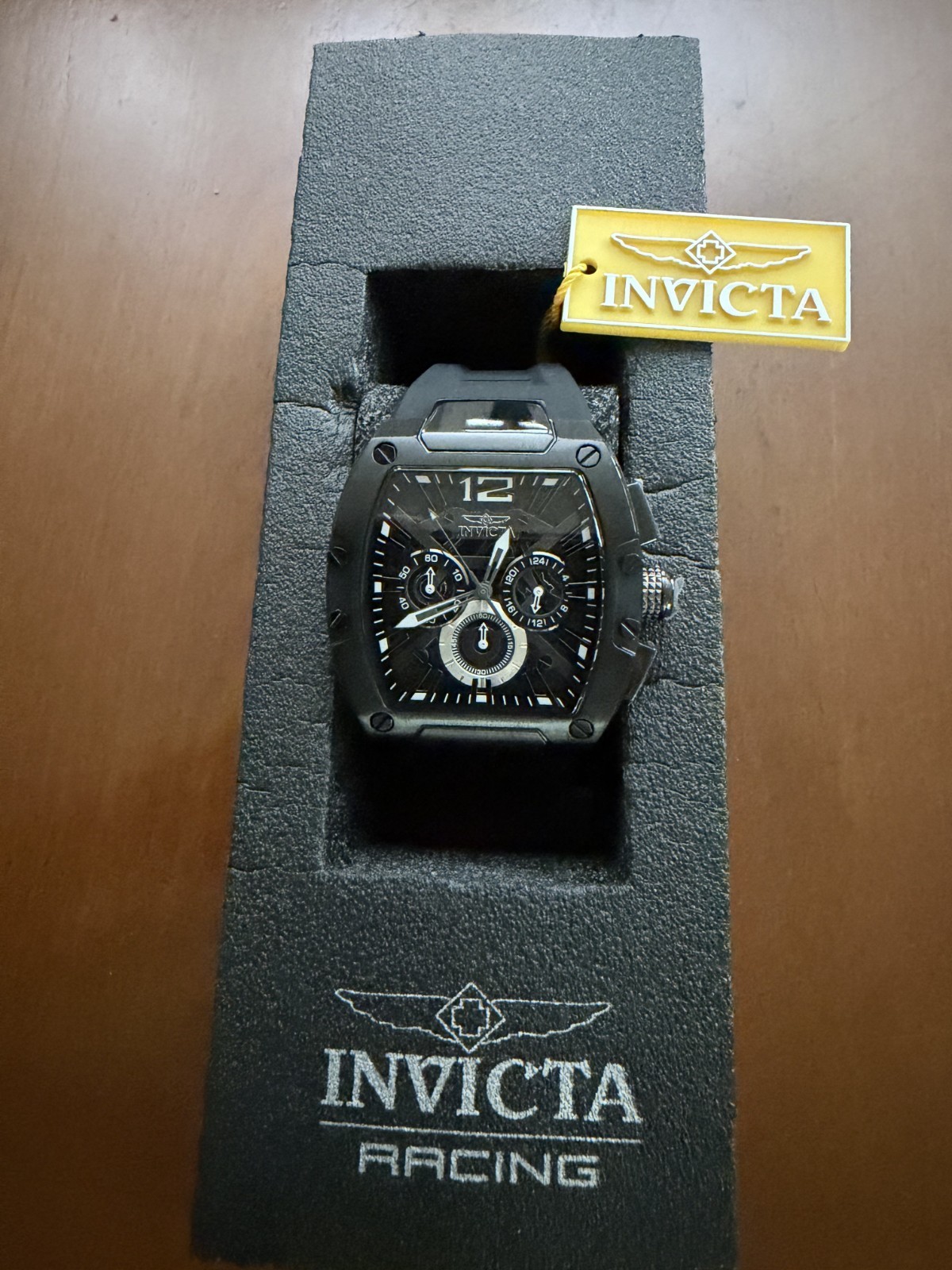Наручные часы Invicta Racing Black Stainless