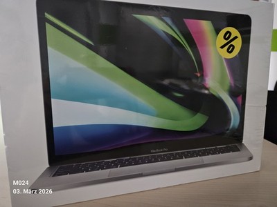 Apple MacBook Pro 13inch CTO M2(8/10)/24/256 Z16R
