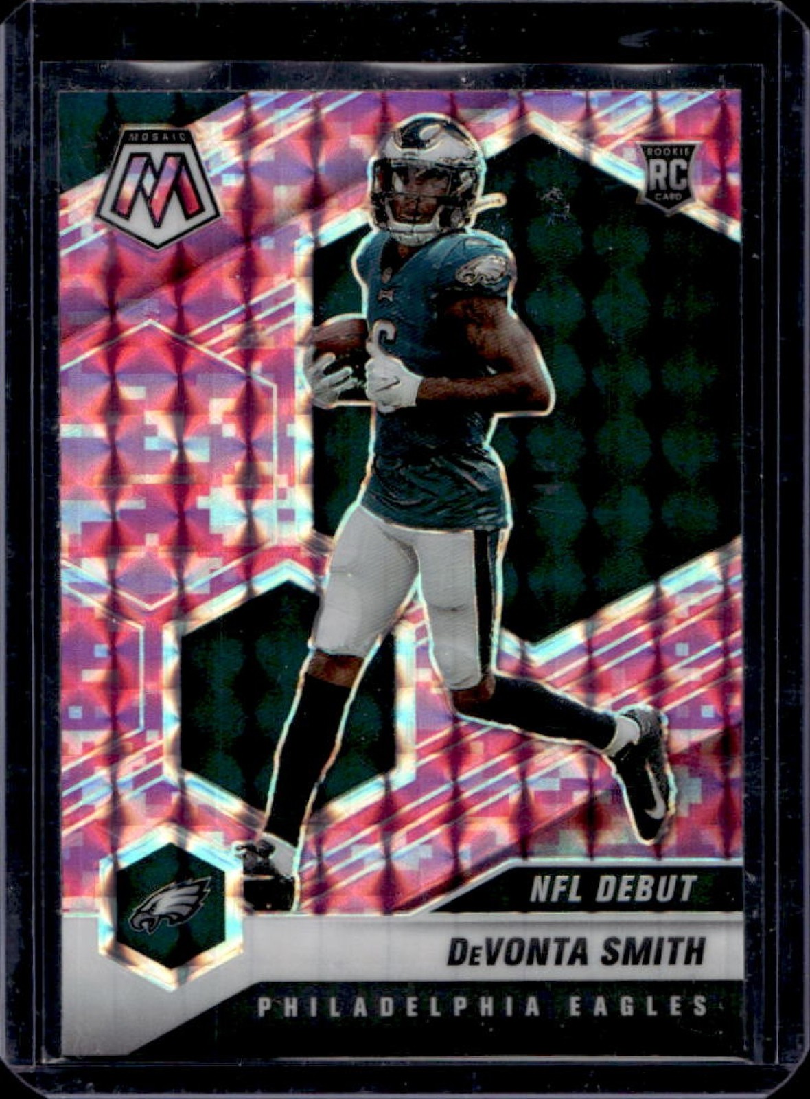2021 Mosaic DeVonta Smith RC Prizm Camo Pink Rookie #246 Eagles