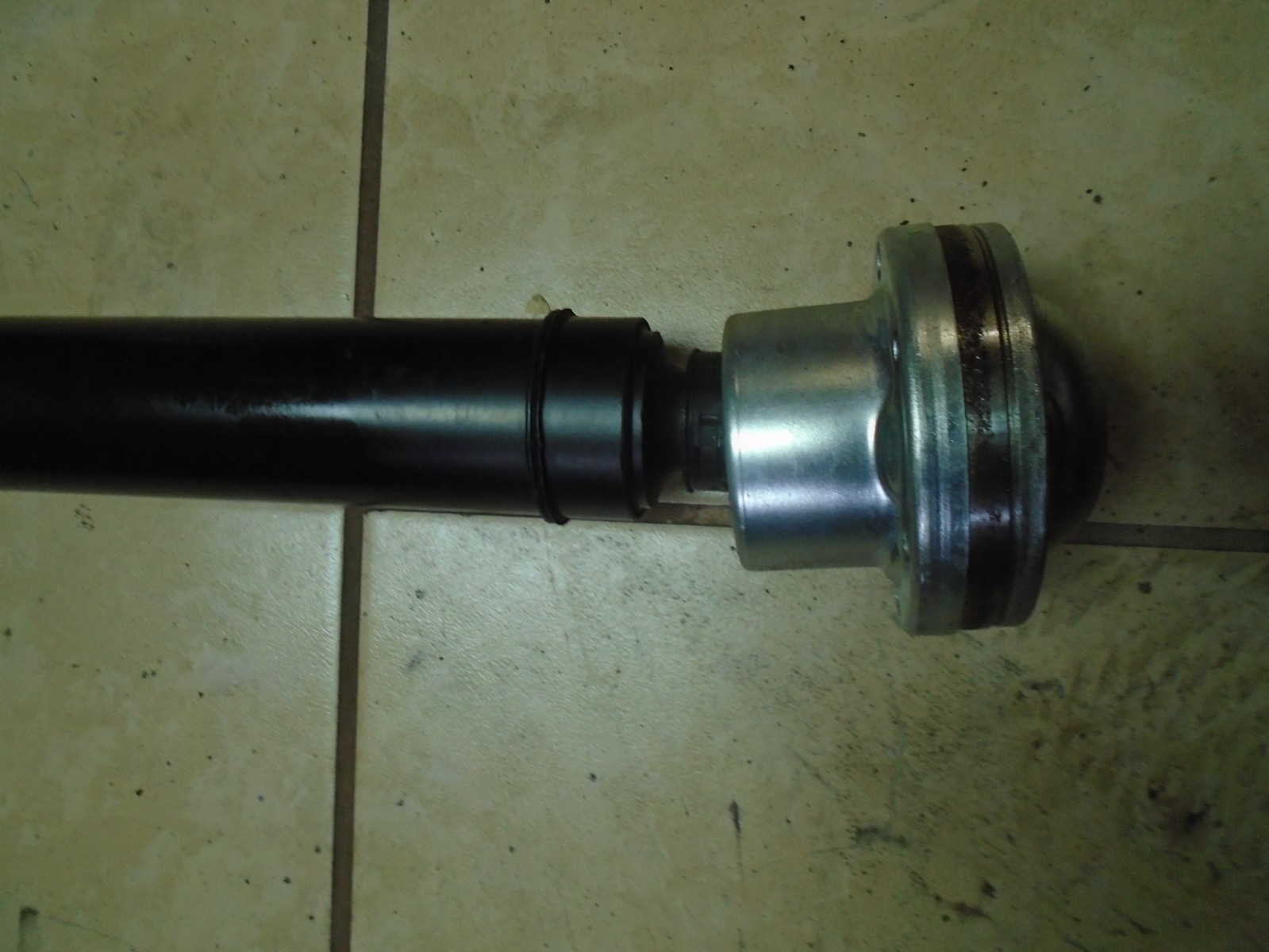 14-17 Maserati Ghibli Front Propeller Drive Axle Shaft Driveshaft 06700085480