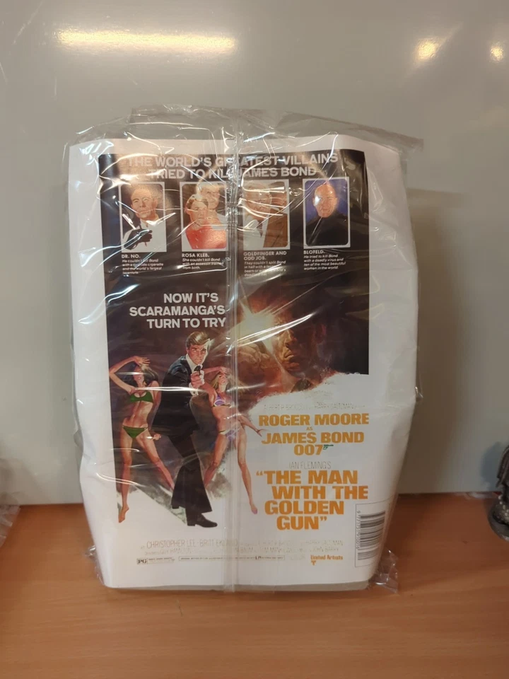 EAGLEMOSS JAMES BOND CAR COLLECTION #112 MERCEDES BENZ 220 MAN WITH A GUN SEALED - Image 4 of 4