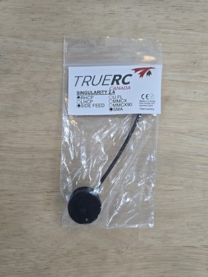 TrueRC Singularity V2 2.4/5.8 Antenna (RHCP) Side Feed SMA Connector