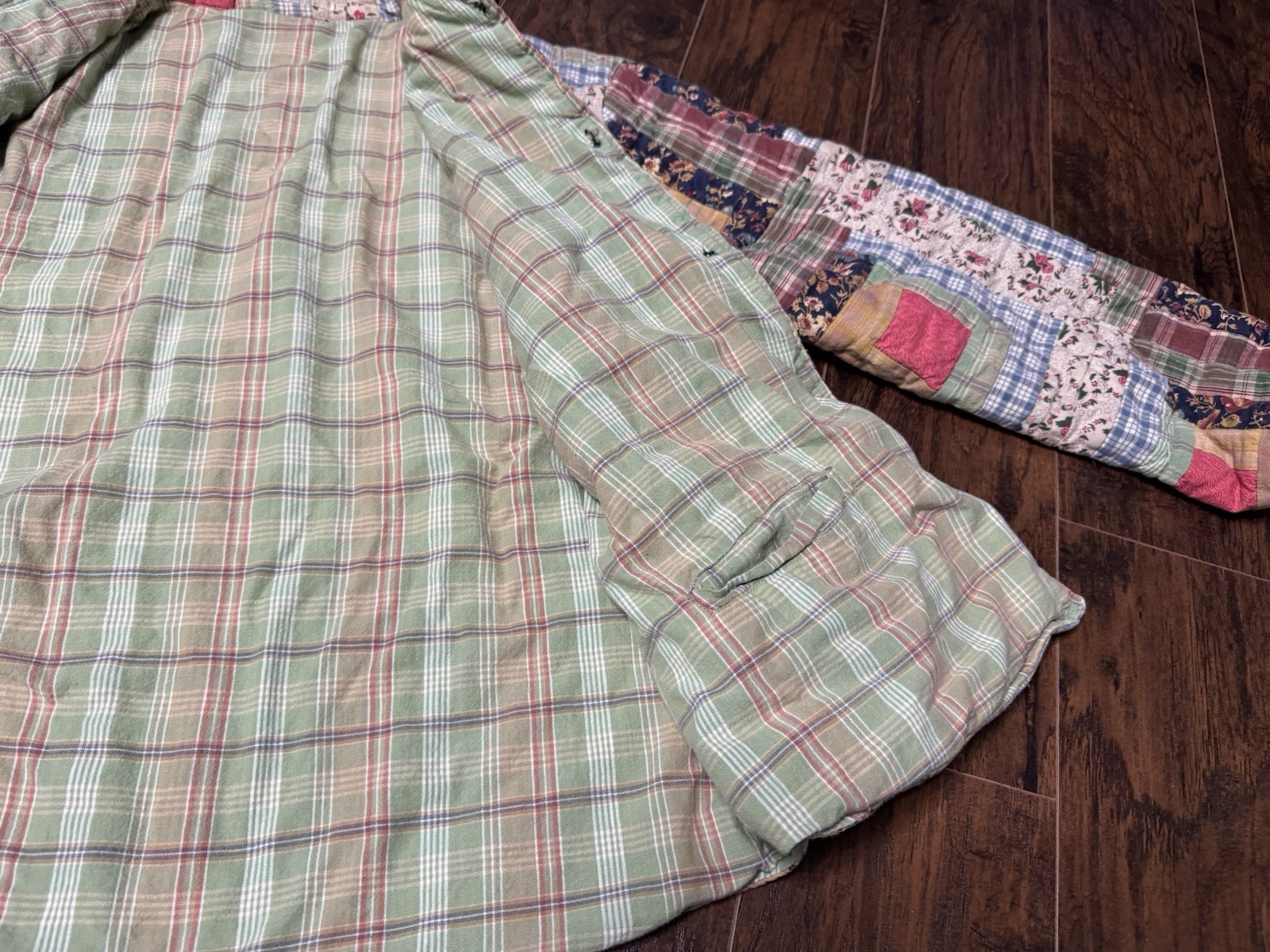 VintagePatch Magic quilted patchwork jacket.  Wom… - image 6