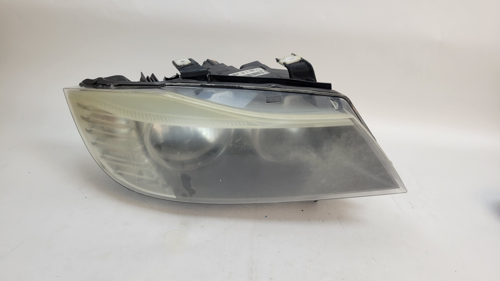 BMW 3 Series Front Right Headlight Headlamp Assembly Valeo OEM 