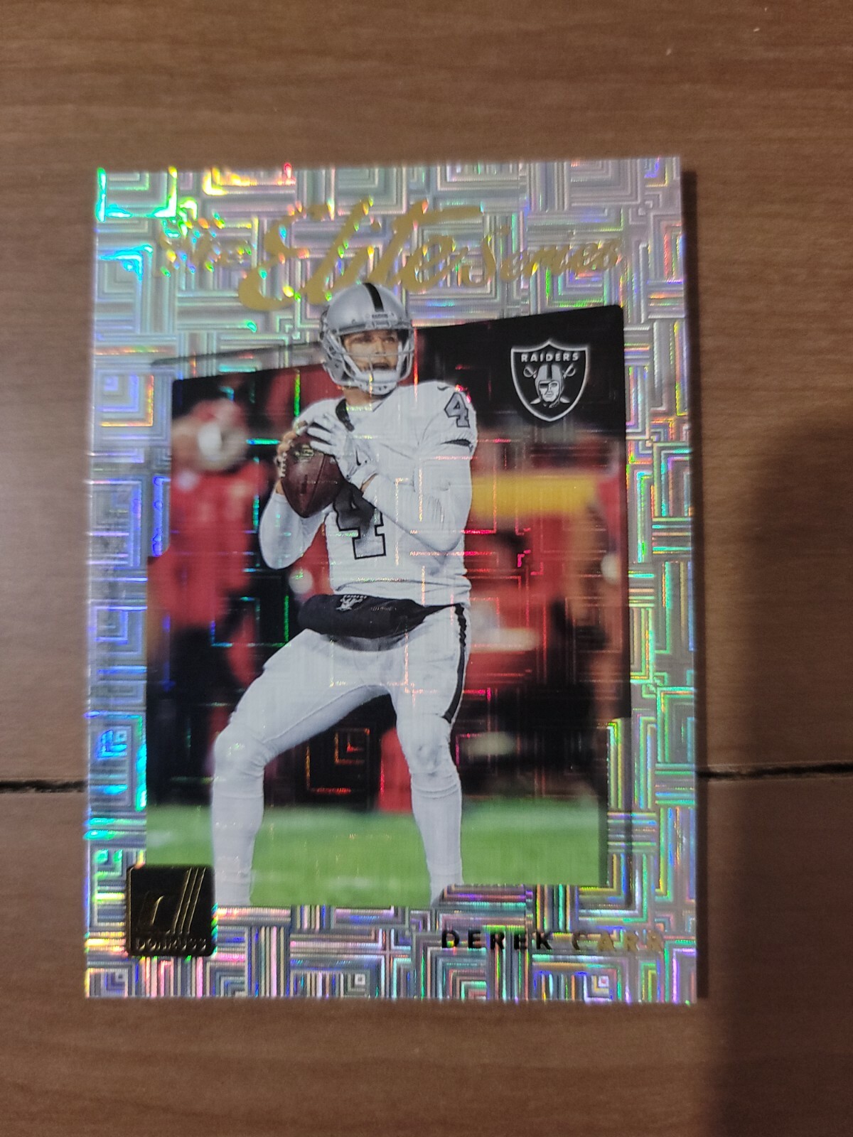 2017 Panini Donruss Derek Carr The Elite Series Refractor #28 Las Vegas Raiders!