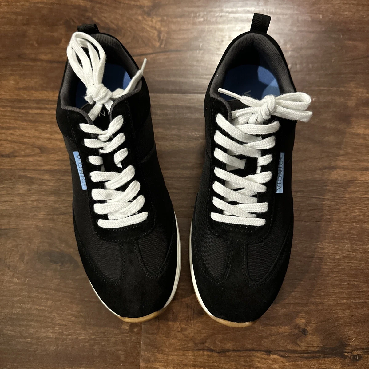 Vionic Womens Tennis Sneakers Shoes Black with Blue Accents Size 9