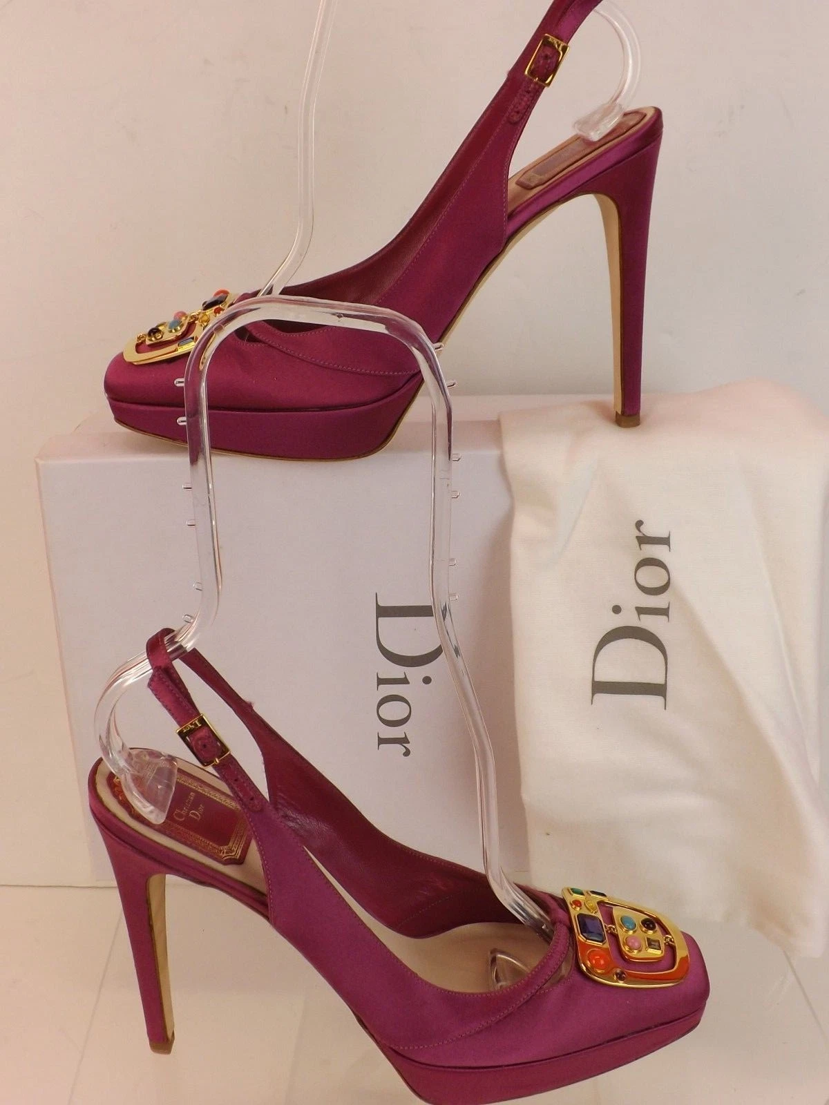 ESCARPINS TALON AIGUILLE EN STRASS SATIN CHRISTIAN DIOR FUCHSIA 38 neufs dans leur boîte