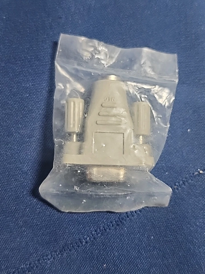 6 PIN FEMALE MINI DIN PS/2 to 9 PIN FEMALE DB-9 ADAPTER - Image 3 of 3