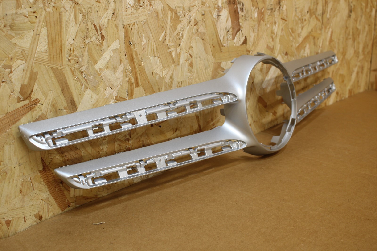 A21388802609982 Bumper Grille genuine Mercedes-Benz part for sale  