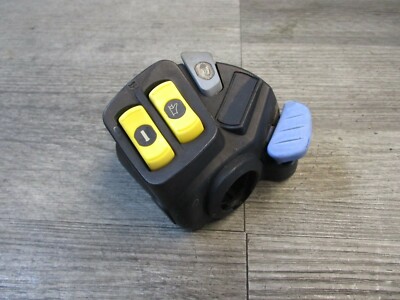 2004 04 Ski Doo Summit 800 RER Snowmobile Left Hand Light Warmer Switch
