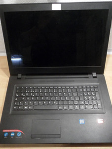 Notebook Laptop Lenovo Mo 110-17IKB Model 80VK  ohne Netzteil ohne Festplatte