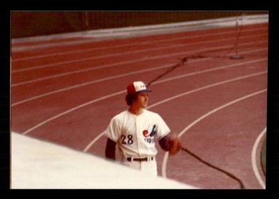 Hal Dues 1978 Expos 3x5 Candid Snapshot Photo Montreal Olympic Stadium