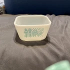Vintage Pyrex Amish Butterprint 1 1/2 Cup Refrigerator Dish 501 B No Lid