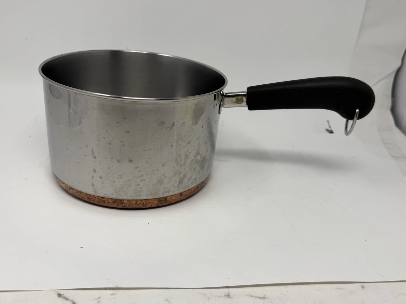 REVERE WARE 3 QUART COPPER BOTTOM SAUCEPAN, NO Top