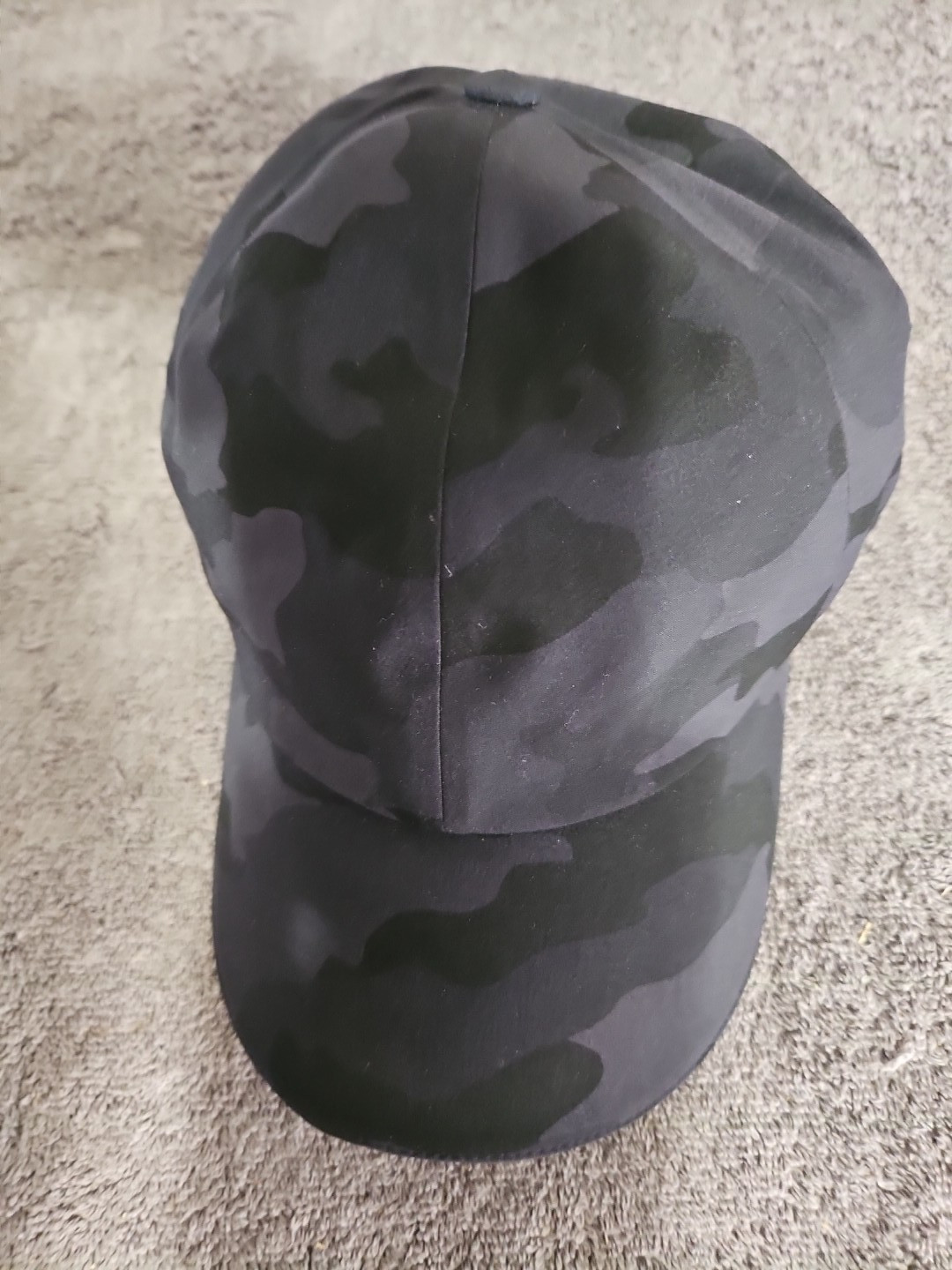 Lululemon Fast Free  Hat Strap Back Black Camouflage Athletic Running Cap