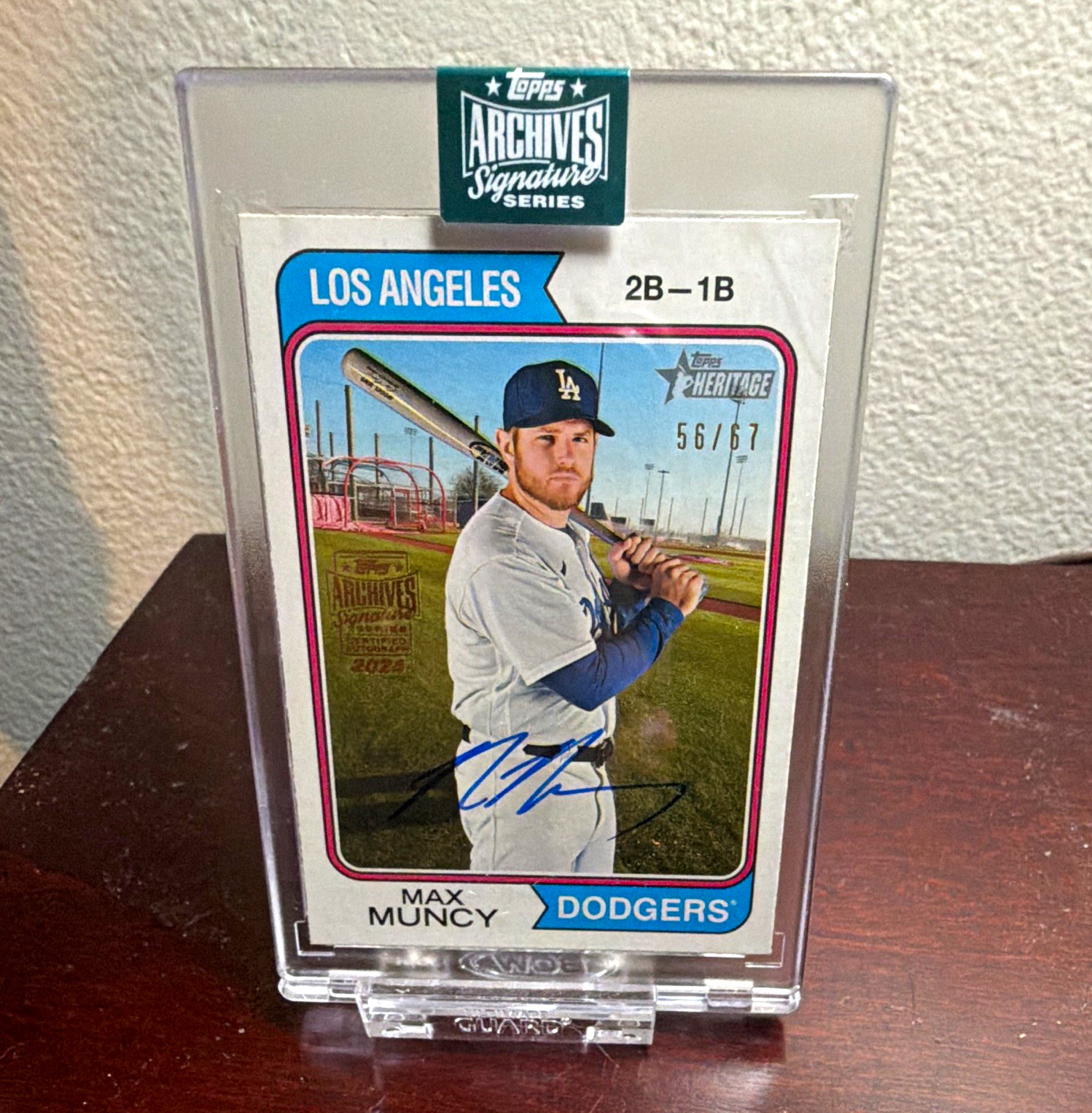 Max Muncy Topps 2024 Archives Signature Series Auto 56/67