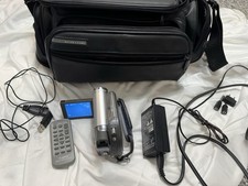 Canon DC10 DVD Camcorder Kit - Functional, Tested, Complete, Bag SD, 1.3MP