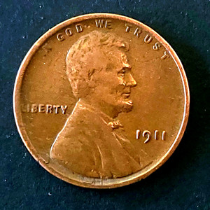 1911 Lincoln Wheat Cent - Scarce XF