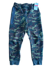 Nike Sportswear Tech Fleece Joggers Boys Youth Large Green Camo FN9120 NWT $100