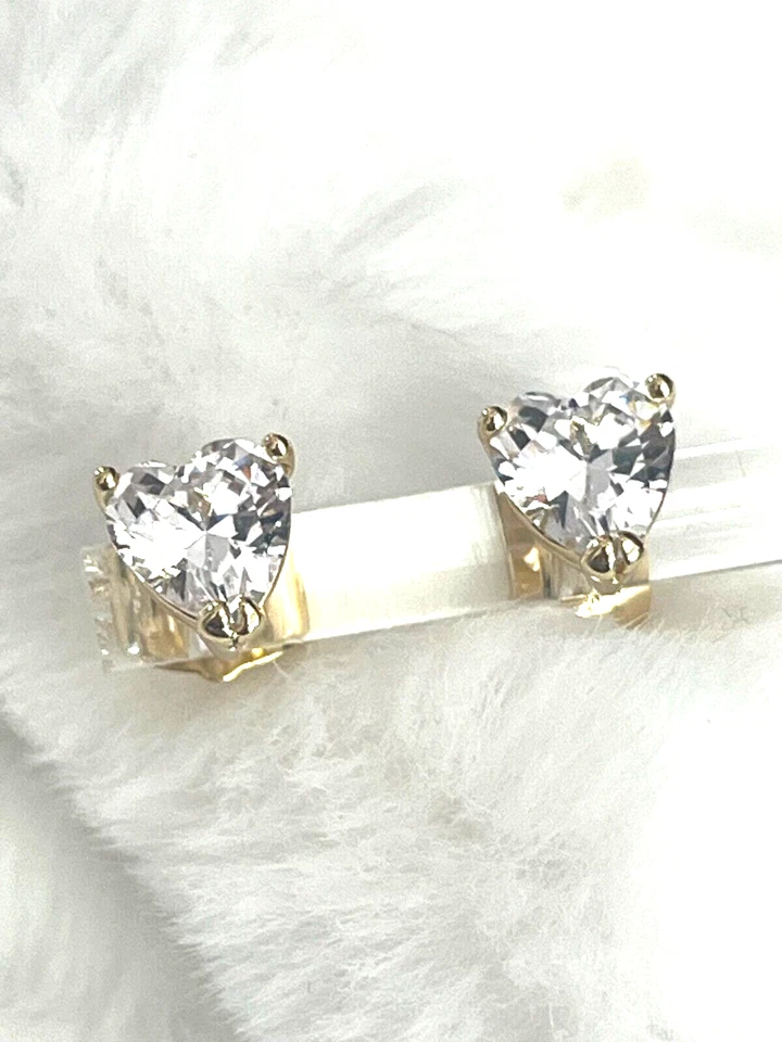 DESLUMBRANTE TOM DOURADO COM BRINCOS DE PEDRA EM FORMA DE CORAÇÃO CZ - ÓTIMA IDEIA DE PRESENTE - Imagem 2 de 2