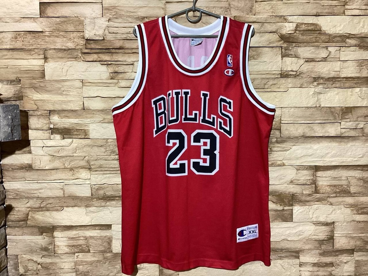CHICAGO BULLS NBA BASKETBALL SHIRT JERSEY CHAMPION #23