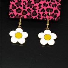 White Enamel Cute Flower Girl Fashion Lady Women Stand Earrings Gift