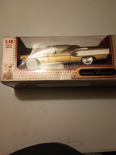 ROAD SIGNATURE 1958 PONTIAC BONNEVILLE CONVERTIBLE LIMITED LEATHER SERIES1:18 - Picture 17 of 21