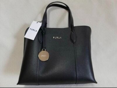 ★ FURLA ★ VITTORIA M Tote【完売前に!】多色 Amazon | [フルラ] バッグ トートバッグ VITTORIA M レディース