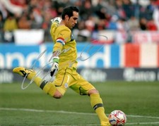 Team Chile Claudio Bravo Autographed Signed 8x10 Photo COA #2