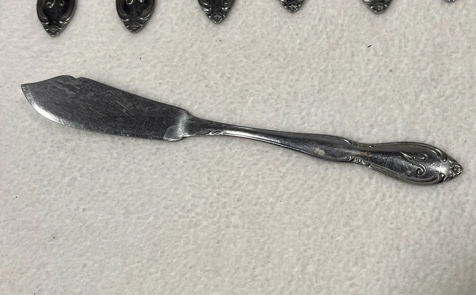 Juego de 48 piezas de cubiertos con monograma Letra A de acero inoxidable Corea Foto 3 de 4