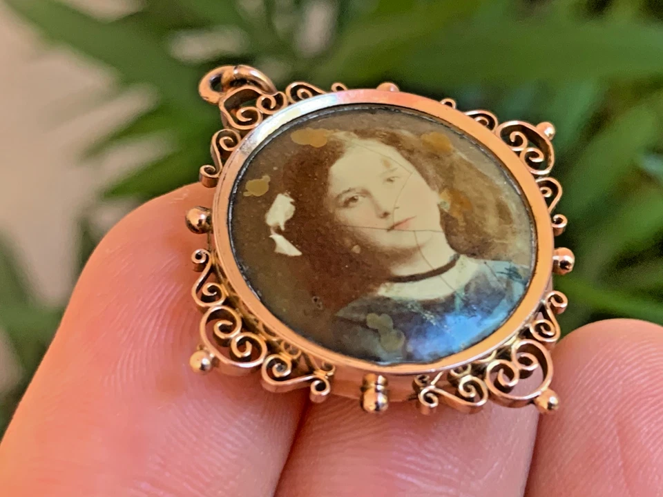 Victorian Gold Filled Mourning Photo Pendant Fob For Pocket Watch Chain c.1910s - Image 2 of 4