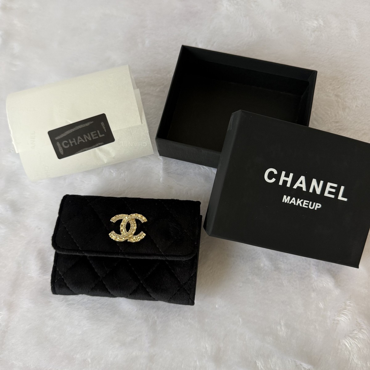 Chanel Beauty VIP Gift Bag with box | eBay