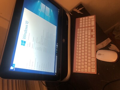 HP 20-c435z 19.5'' (500 HDD, AMD A4, 2.60 GHz, 16GB) All-In-One - 3UQ61AA#ABA