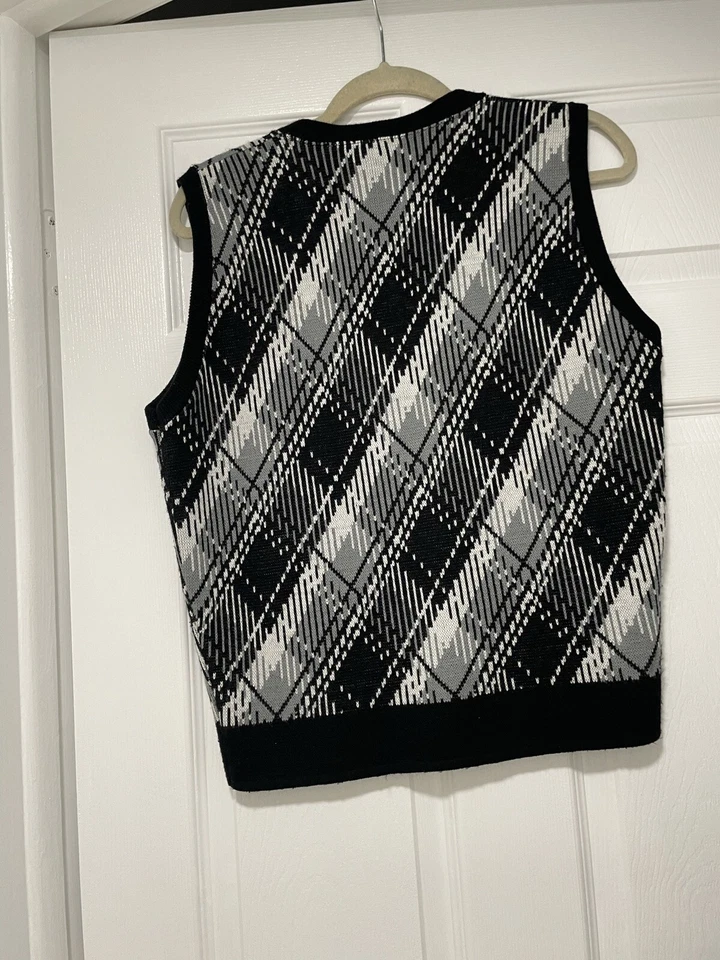 Spire Unisex Suéter Chaleco Foto 2 de 4