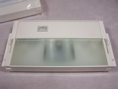 Quoizel Uc1108w White Lustre Counter Effect Transitional 1 Light