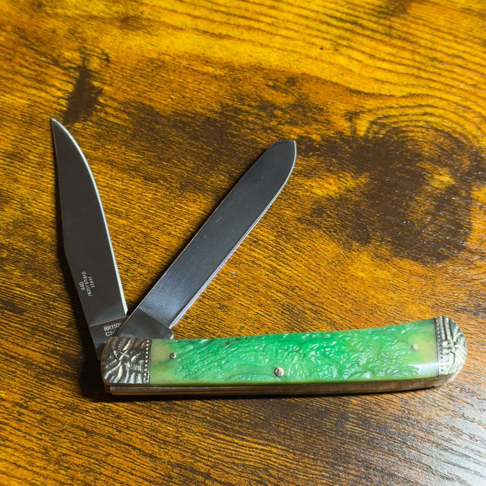 Faca de bolso Rough Rider RR1508 verde caçador de ossos irregular 4 1/8” - Imagem 3 de 4