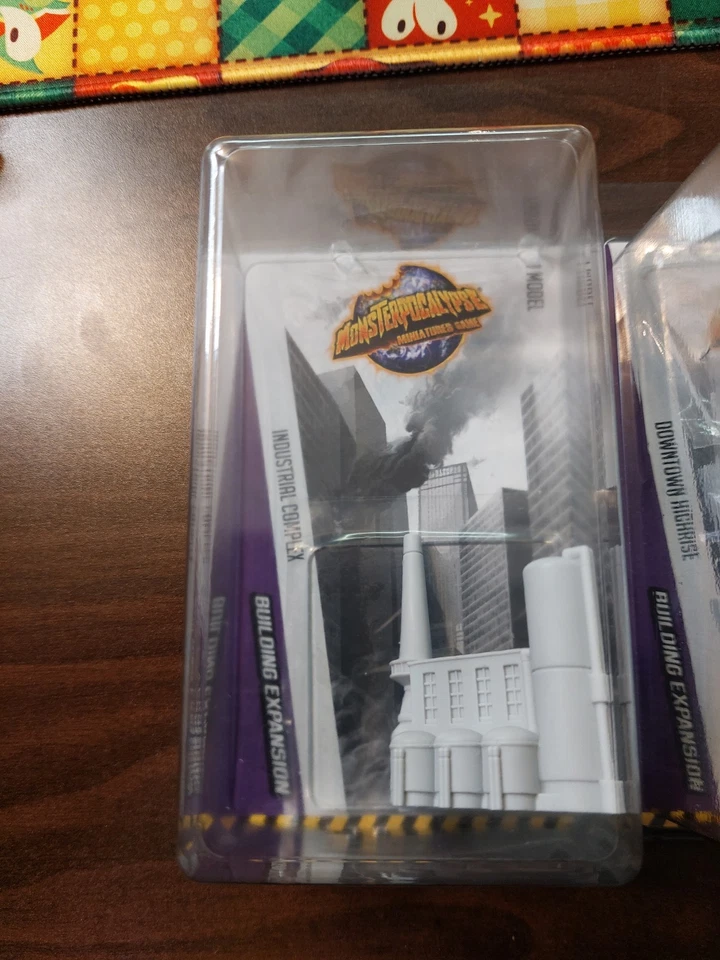 Monsterpocalypse Edificios Minijuego X2 Complejo Industrial Downtown Highrise Foto 2 de 4