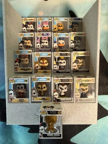 Mickey Mouse  Funko Bitty Pop COMPLETE SET of 16 And GOLD